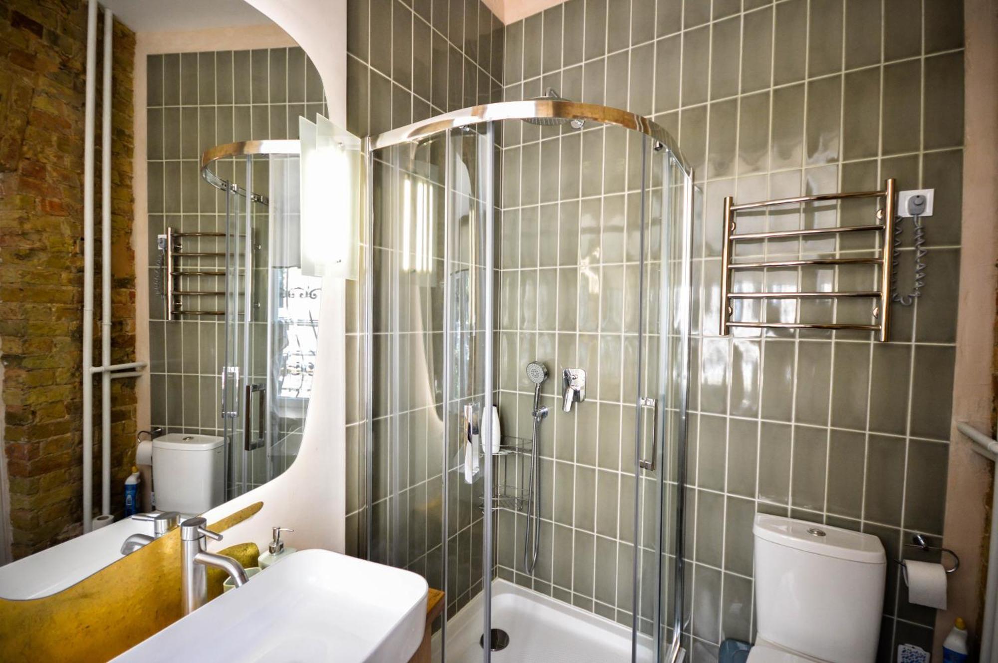 Kyiv Solaris Studio ภายนอก รูปภาพ