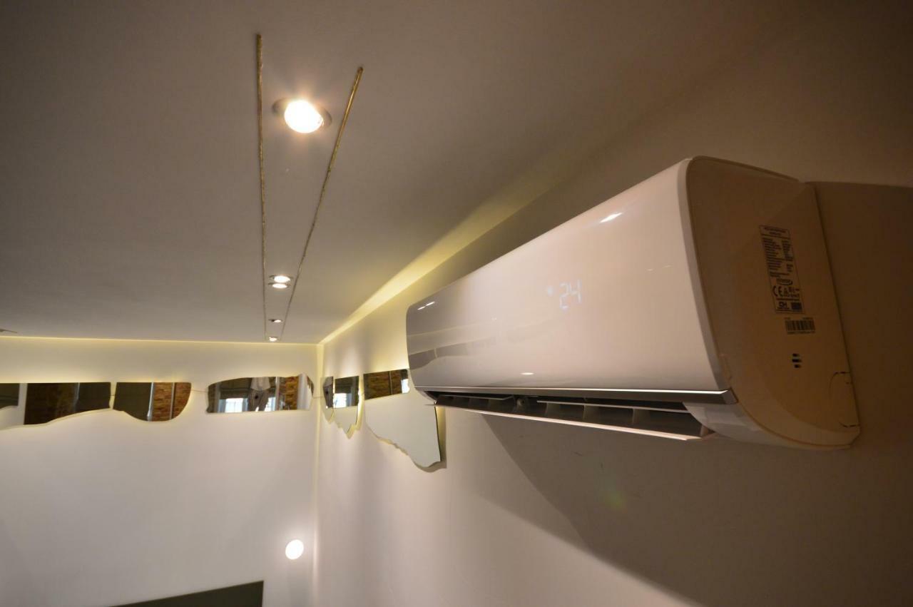 Kyiv Solaris Studio ภายนอก รูปภาพ